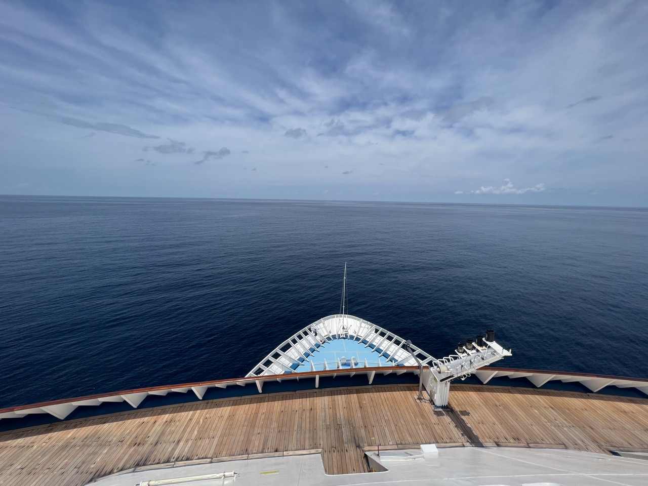 I tried the cheapest Carnival Cruise Line cabin I could find and here's how it went Cruise.Blog